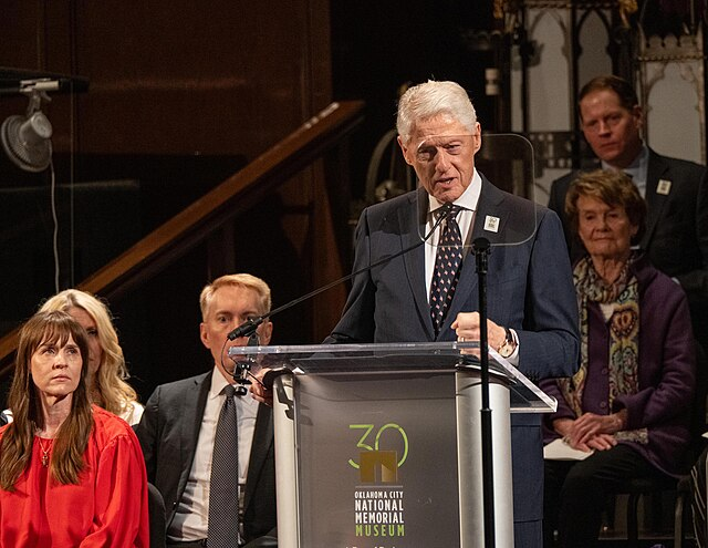 Bill Clinton Set to Testify on Epstein Links as Hillary Calls Probe ‘Partisan Theatre’ Bill Clinton Set to Testify on Epstein Links as Hillary Calls Probe ‘Partisan Theatre’