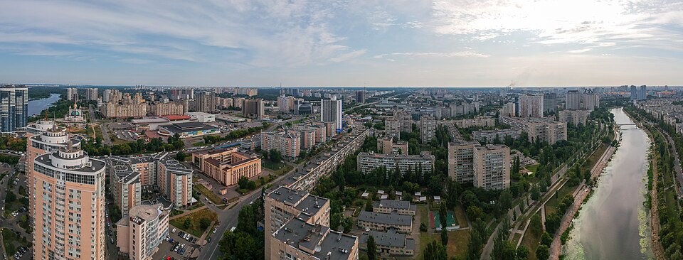 Russia Strikes Kyiv, Killing 20